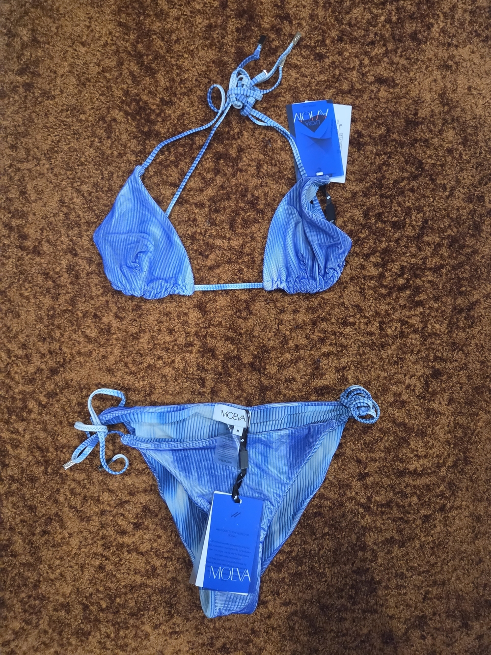 Moeva Bikini Size M